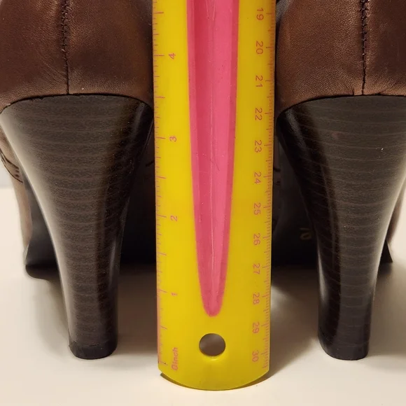 Mossimo, 8.5, DarkTan/LightBrown - Picture 7 of 8